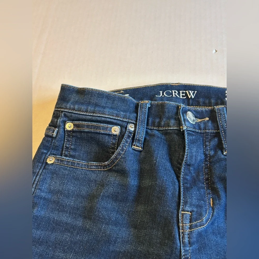 J. Crew Mid-rise kickout jean Penny Basil Wash Size 25 CC518